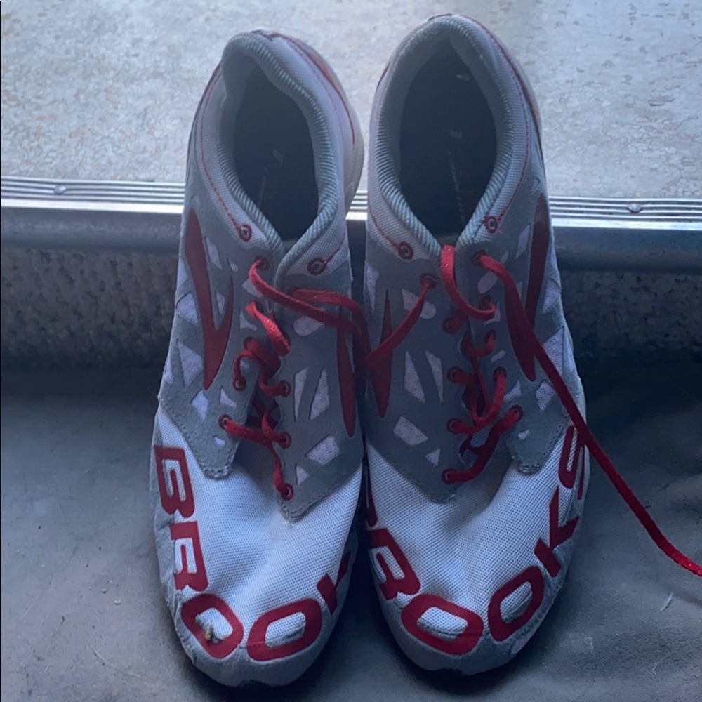 Brooks T7 . Performance Transition shoes